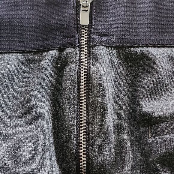 White House Black Market The Legging, Charcoal Gray, Side Zipper, 8 - Picture 4 of 9